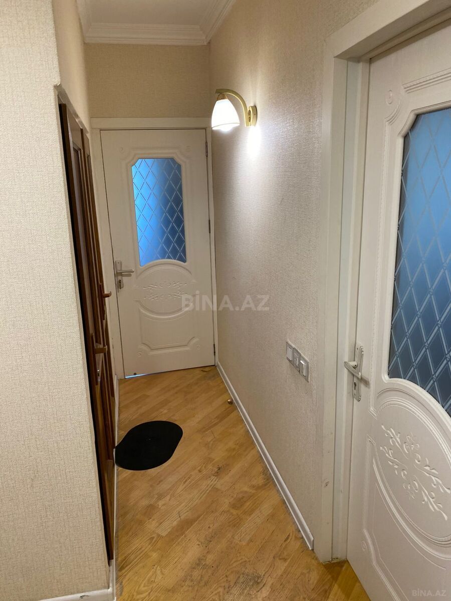 5 otaqlı köhnə tikili - İnşaatçılar m. - 120 m² (13)
