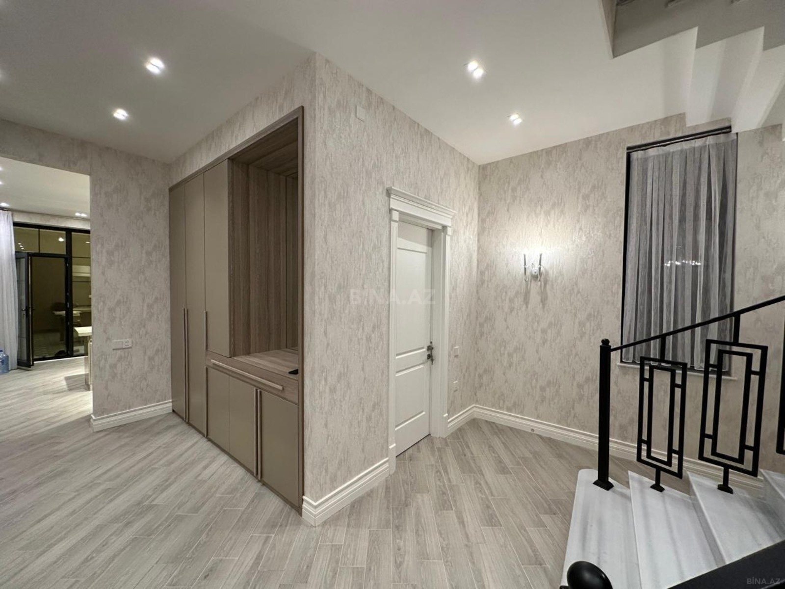 4-комн. дом/дача - пос. Мардакан - 300 м² (27)