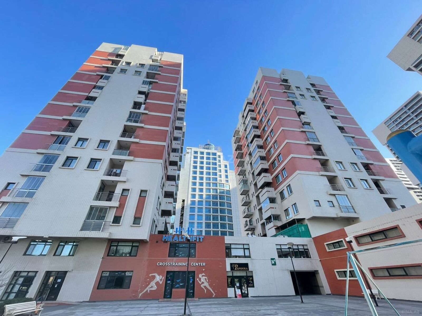 4 otaqlı yeni tikili - 8 Noyabr m. - 211 m² (3)