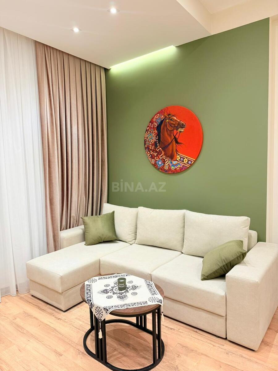 4 otaqlı yeni tikili - Ağ şəhər q. - 140 m² (1)