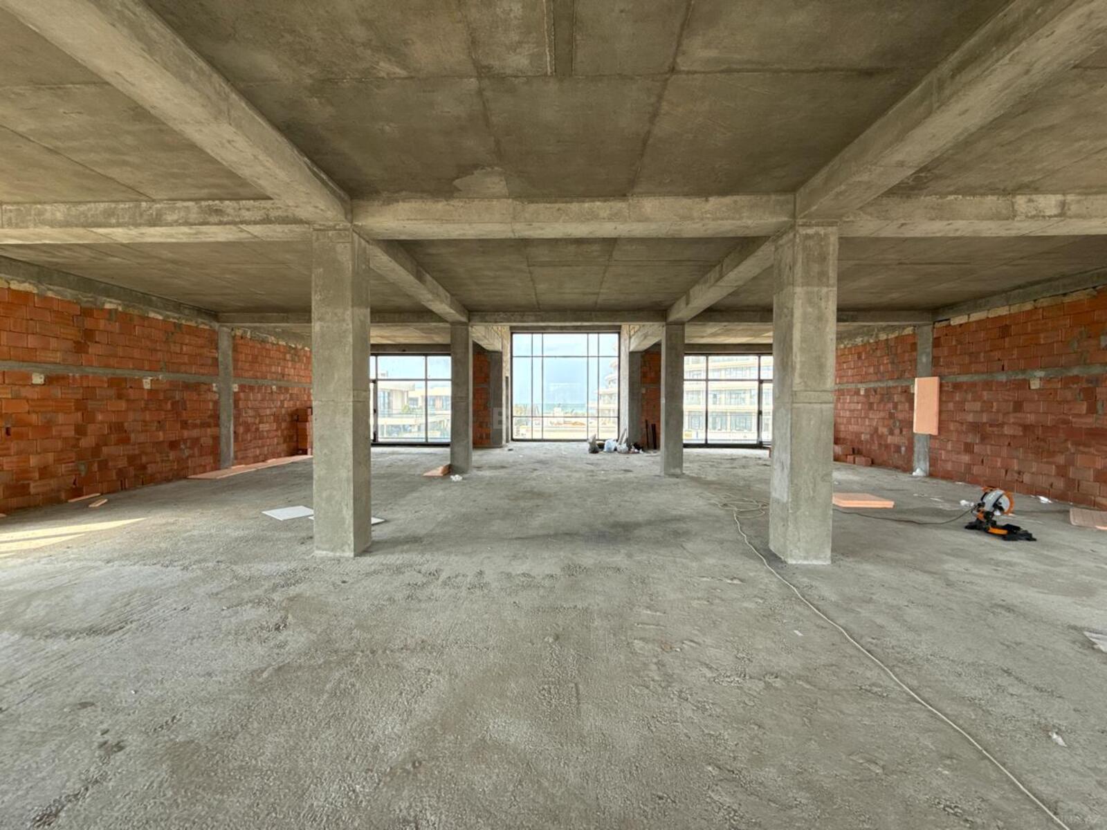 10-комн. дом/дача - пос. Sea Breeze - 1000 м² (8)