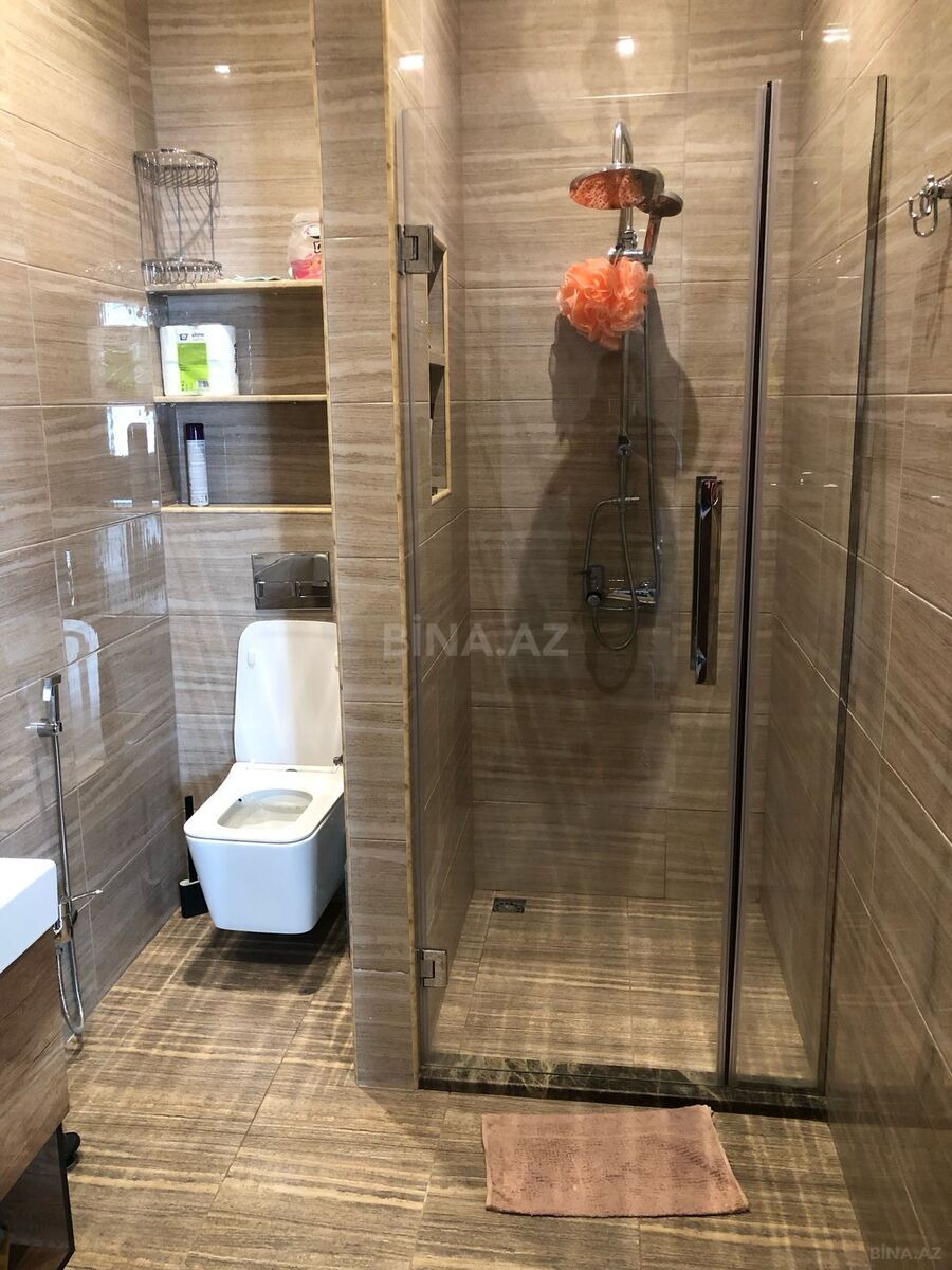 5 otaqlı həyət evi/bağ evi - Novxanı q. - 350 m² (16)