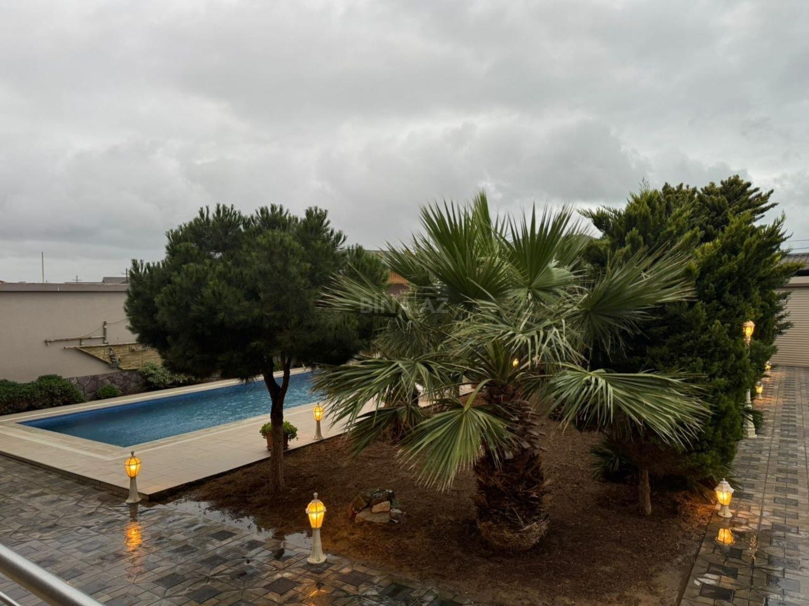 6 otaqlı həyət evi/bağ evi - Şüvəlan q. - 600 m² (10)