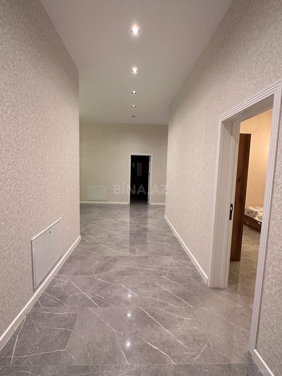 5 otaqlı həyət evi/bağ evi - Şüvəlan q. - 250 m² (26)