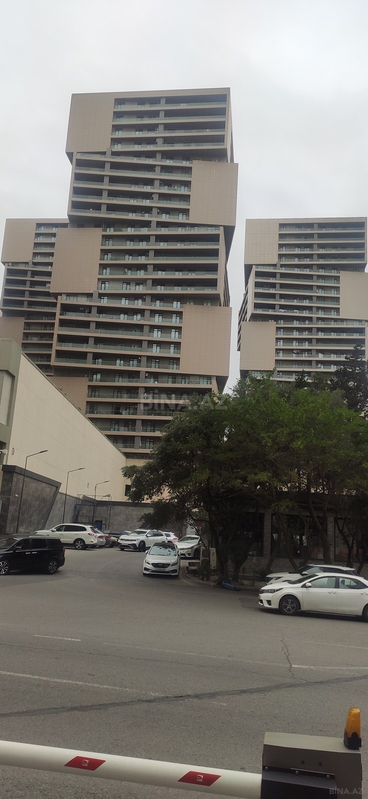 3 otaqlı yeni tikili - 8 Noyabr m. - 148 m² (4)