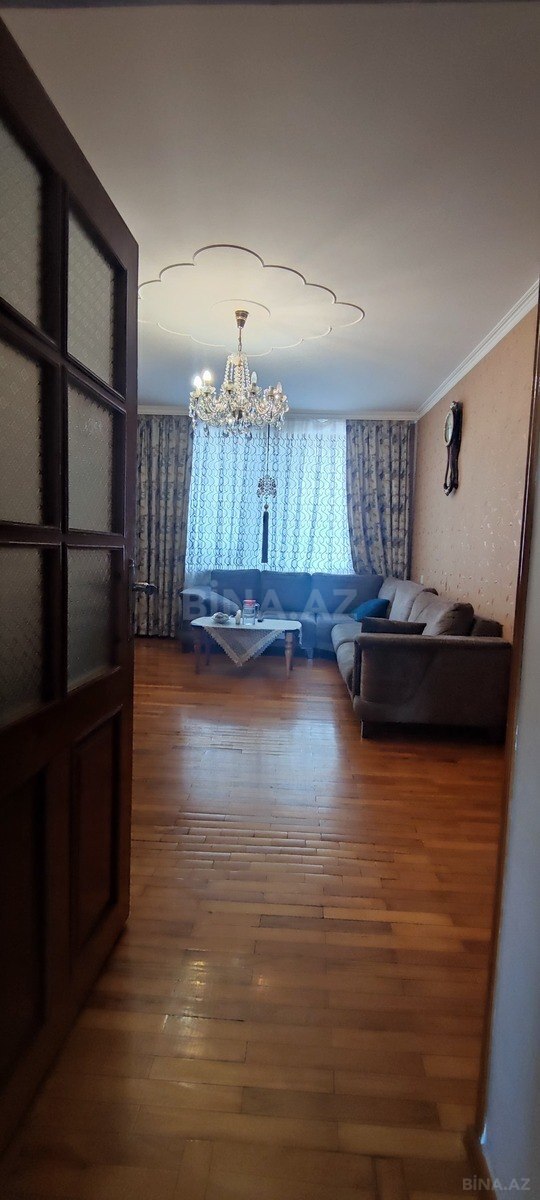 4 otaqlı köhnə tikili - Bakıxanov q. - 100 m² (2)