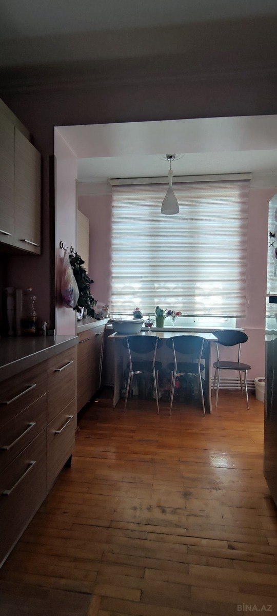 4 otaqlı köhnə tikili - Bakıxanov q. - 100 m² (16)