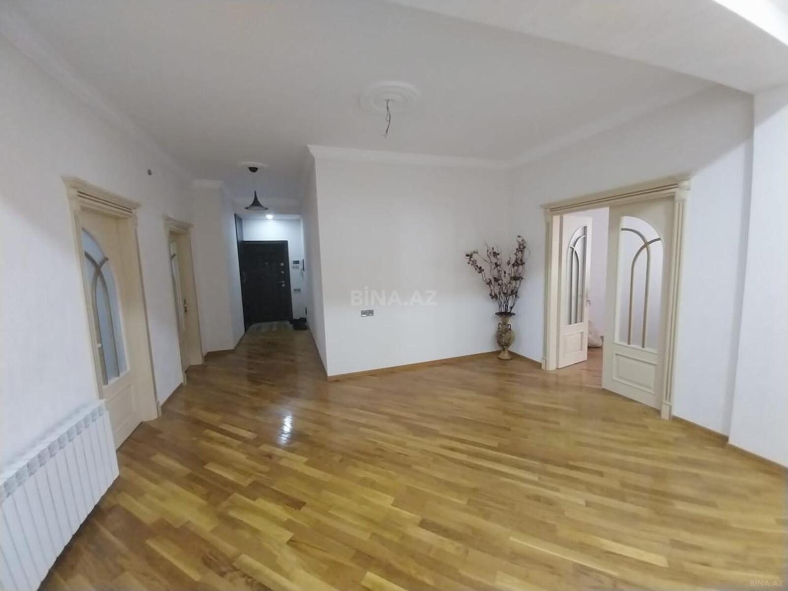3 otaqlı yeni tikili - 20 Yanvar m. - 149 m² (7)