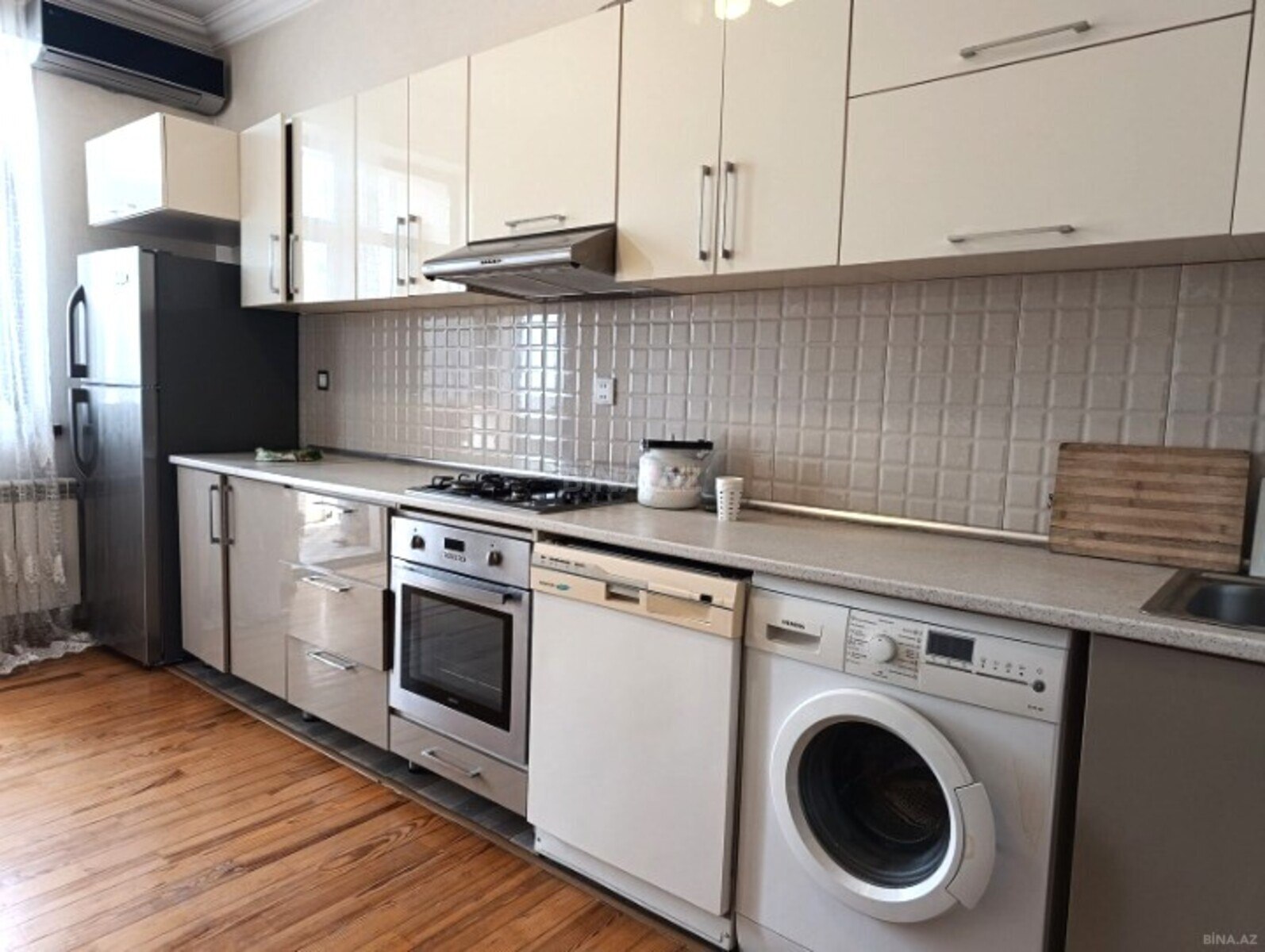 3 otaqlı yeni tikili - 20 Yanvar m. - 125 m² (6)