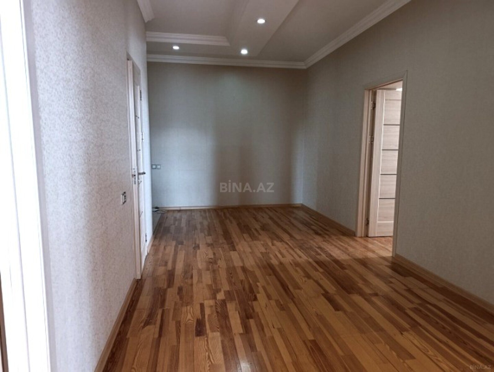 3 otaqlı yeni tikili - 20 Yanvar m. - 125 m² (8)