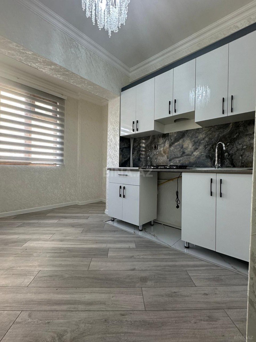 3 otaqlı köhnə tikili - 9-cu mikrorayon q. - 90 m² (20)