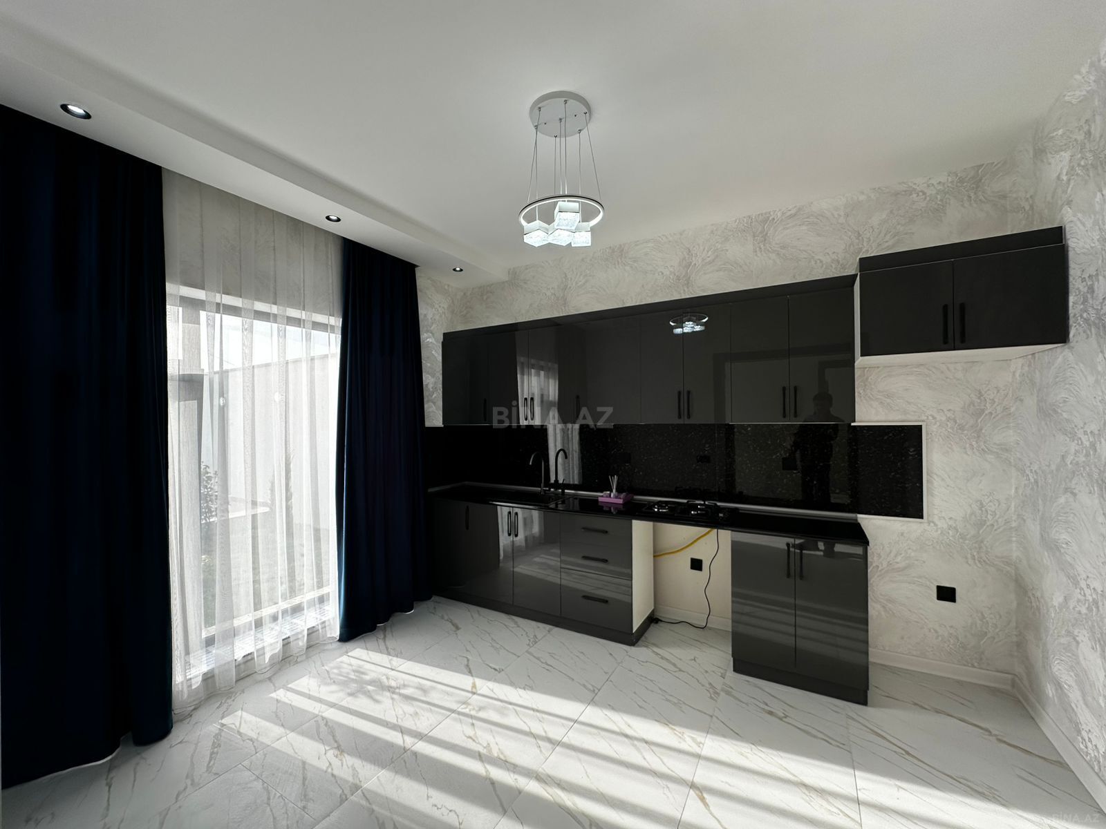 4 otaqlı həyət evi/bağ evi - Şüvəlan q. - 150 m² (8)