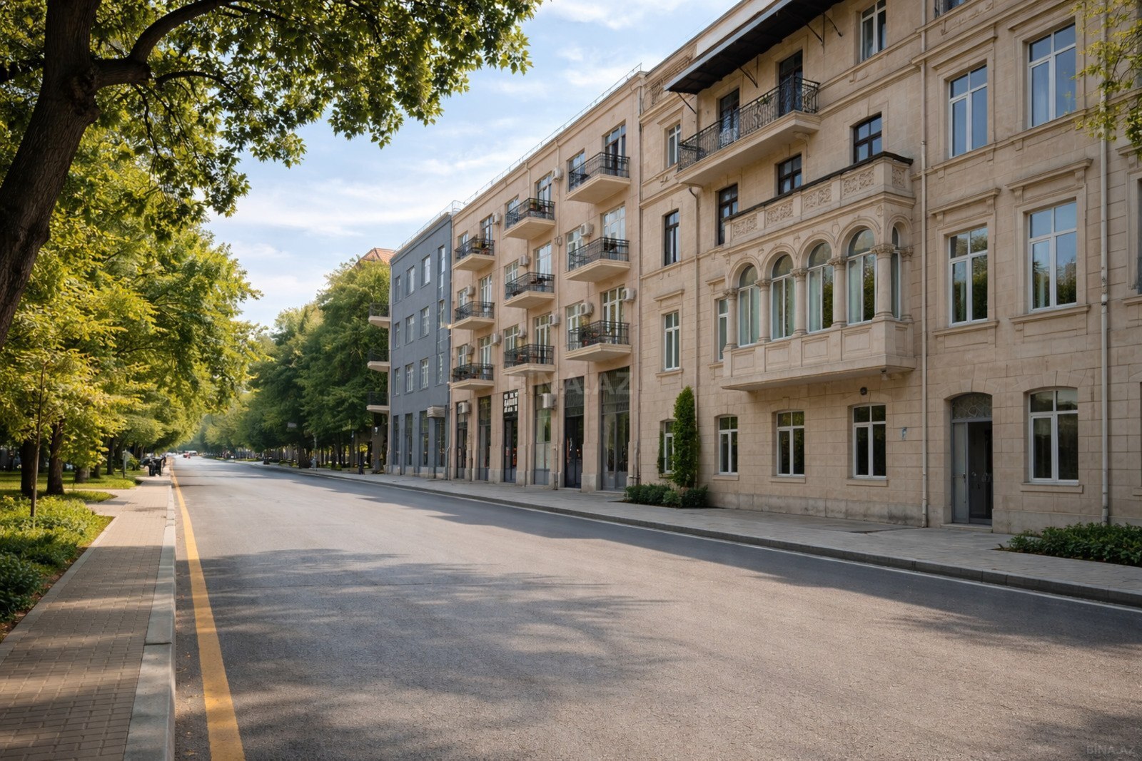 3 otaqlı köhnə tikili - İçəri Şəhər m. - 90 m² (1)