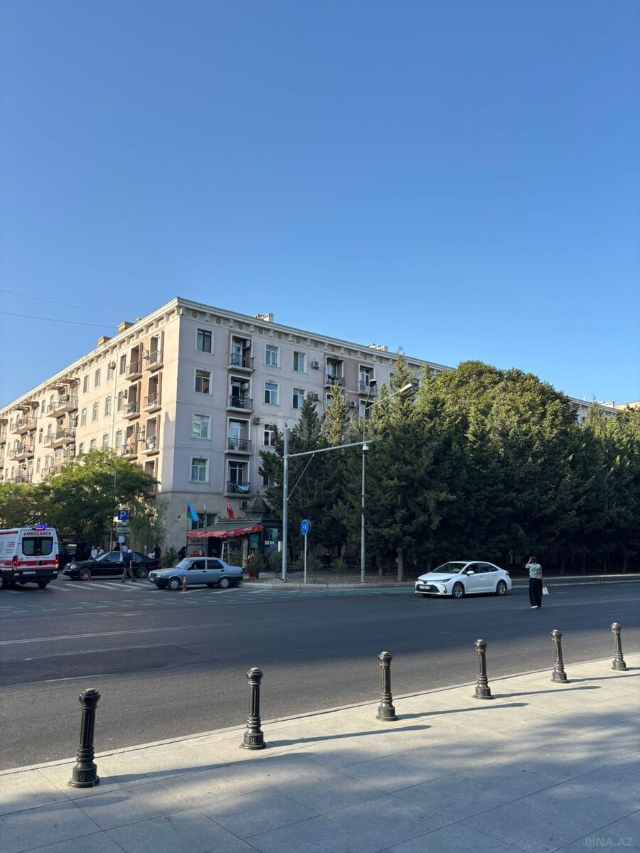 4-комн. вторичка - м. 28 мая - 110 м² (7)