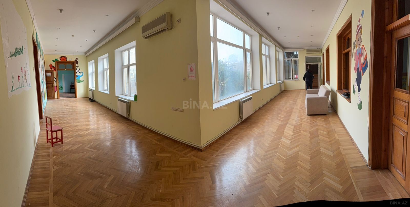 Obyekt - İnşaatçılar m. - 600 m² (3)