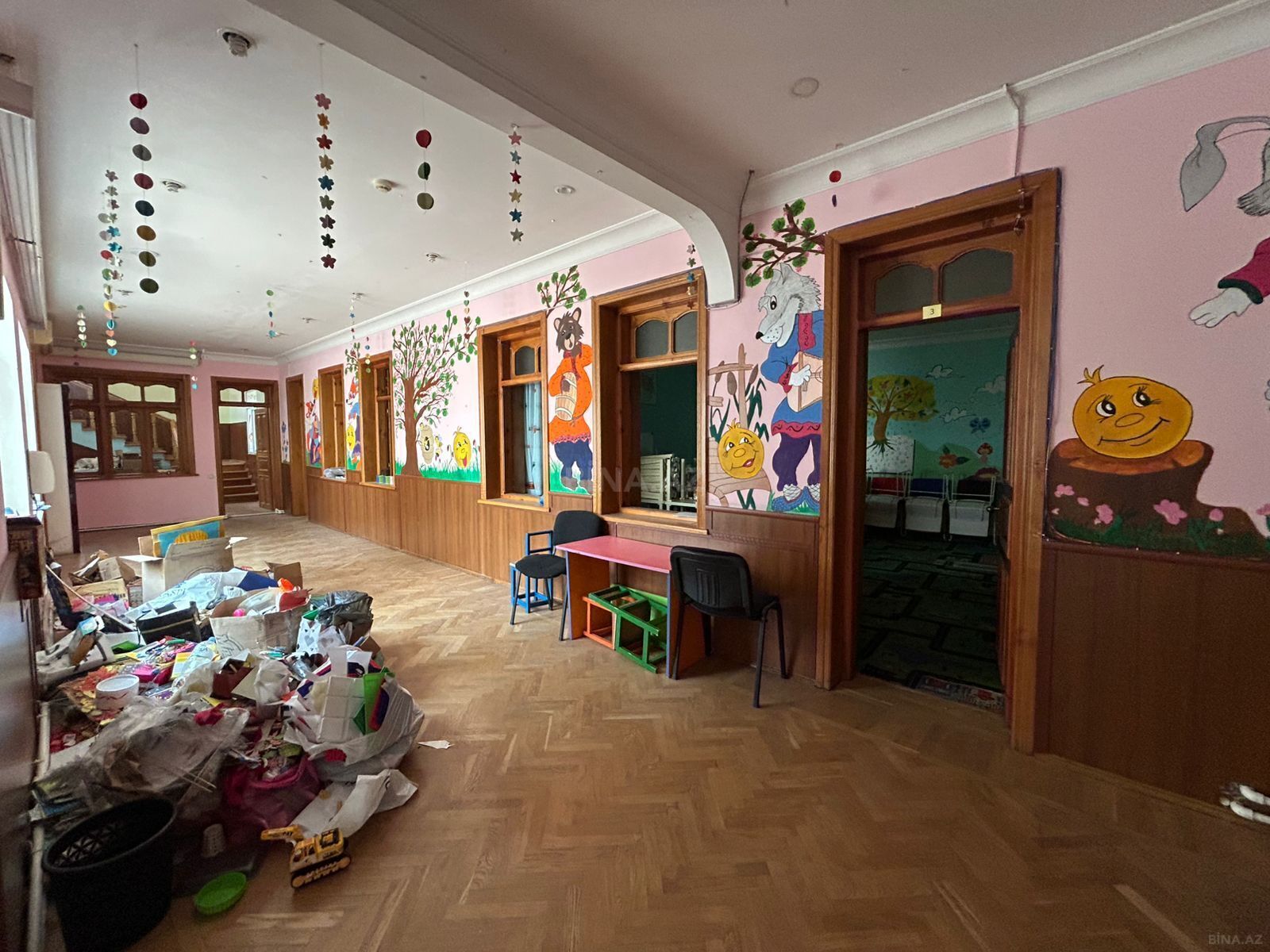 Obyekt - İnşaatçılar m. - 600 m² (24)