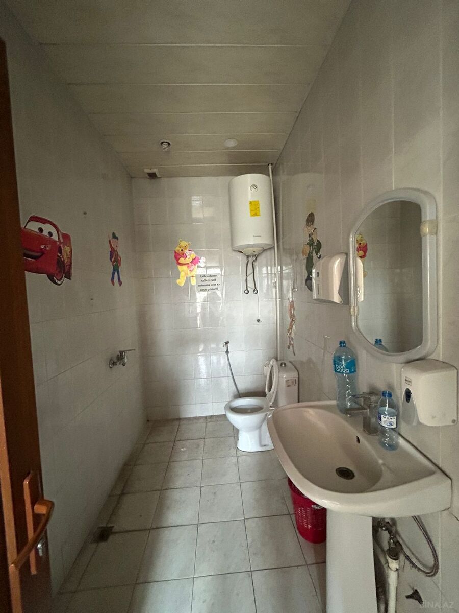 Obyekt - İnşaatçılar m. - 600 m² (30)