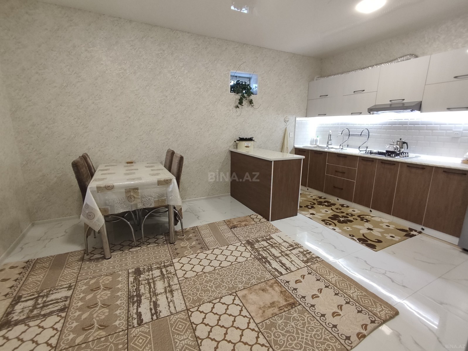 5 otaqlı həyət evi/bağ evi - Maştağa q. - 200 m² (14)