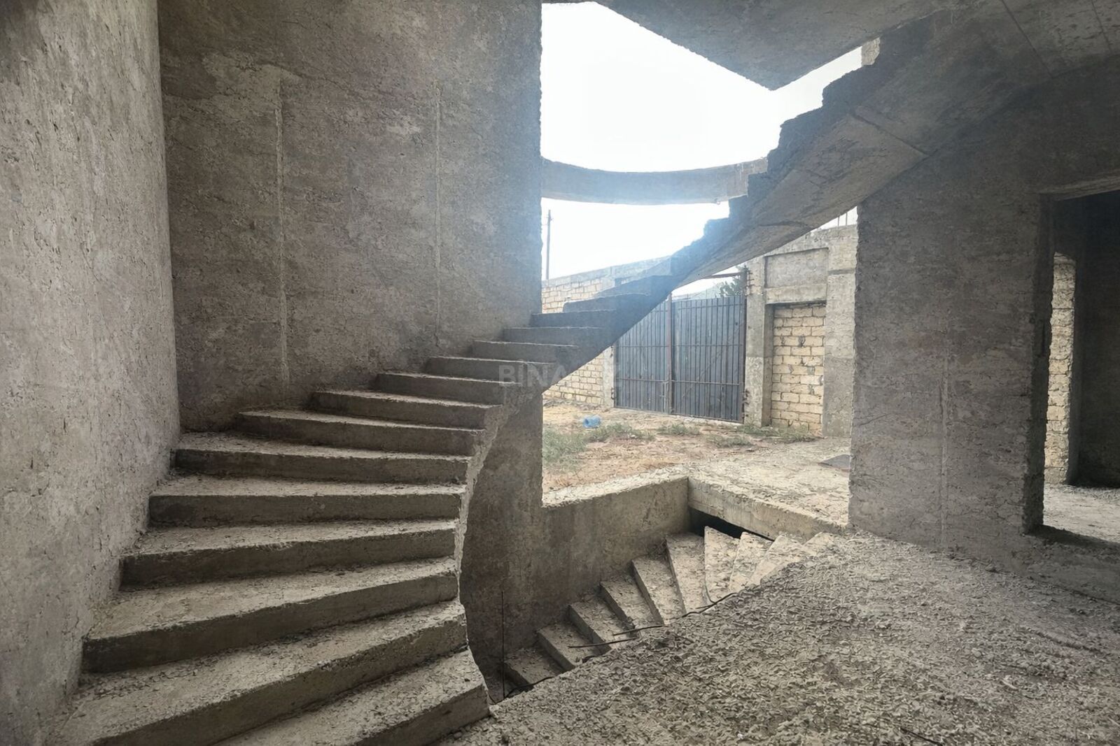 10 otaqlı həyət evi/bağ evi - Səbail r. - 550 m² (11)