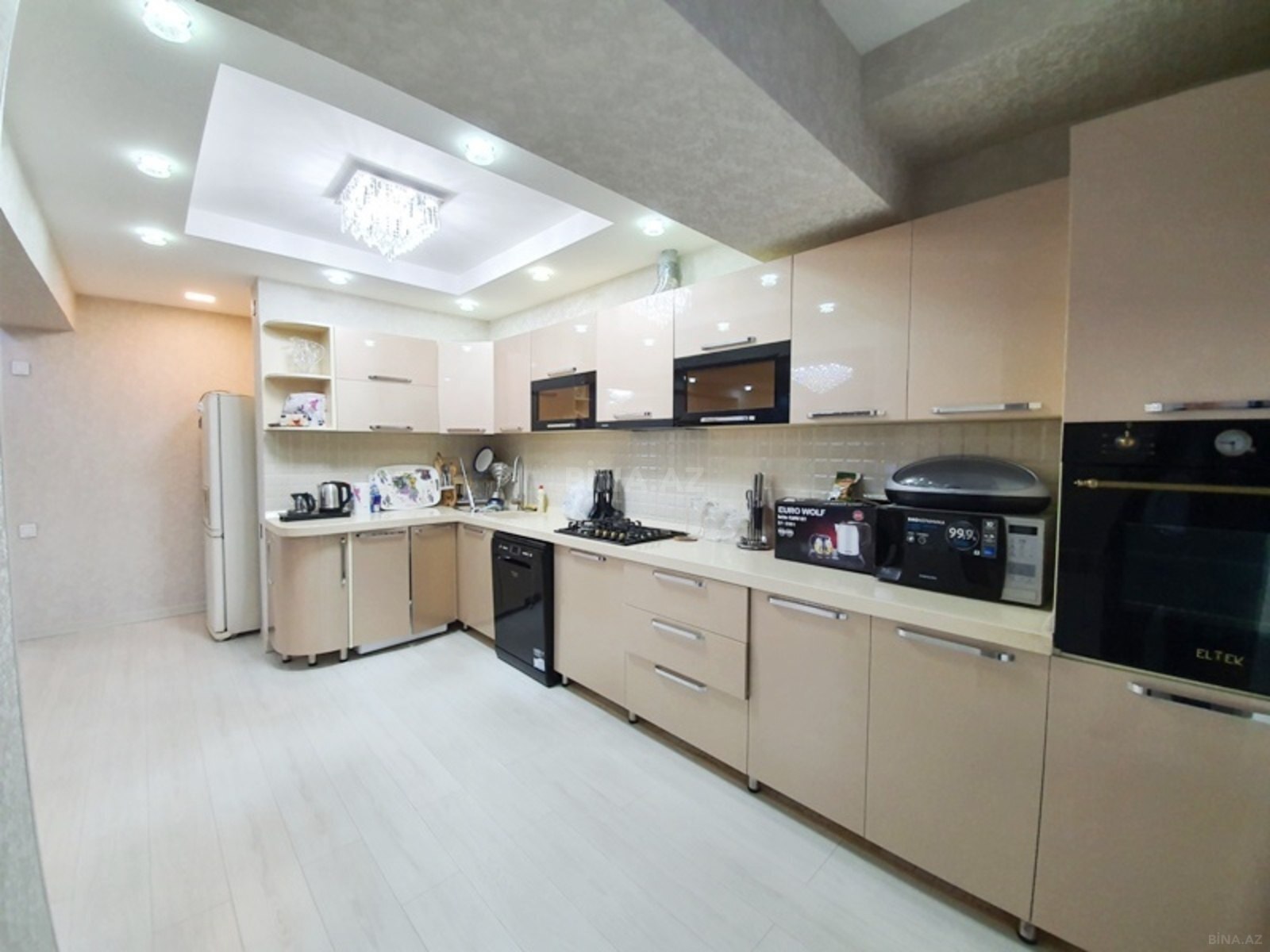 3-комн. вторичка - м. 28 мая - 105 м² (13)