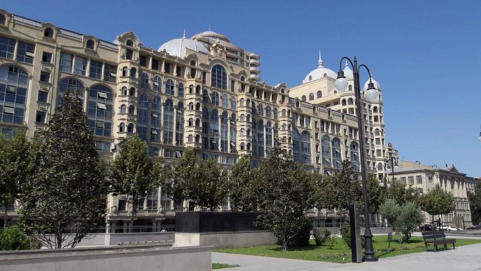 4-комн. вторичка - м. Низами - 120 м² (1)