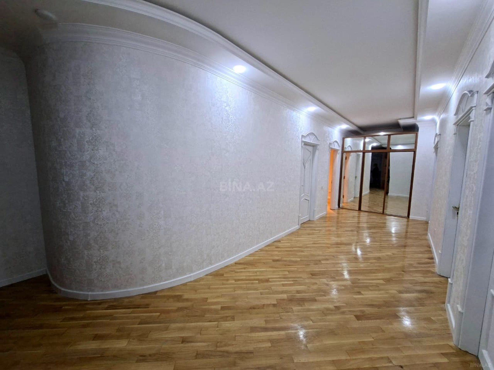 4-комн. новостройка - м. Иншаатчылар - 160 м² (26)