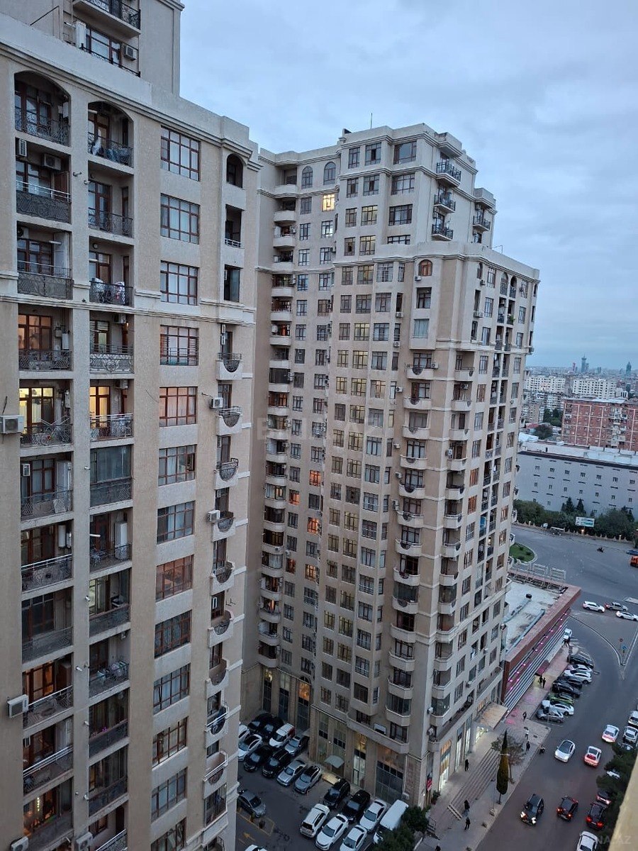 4-комн. новостройка - м. Иншаатчылар - 160 м² (19)