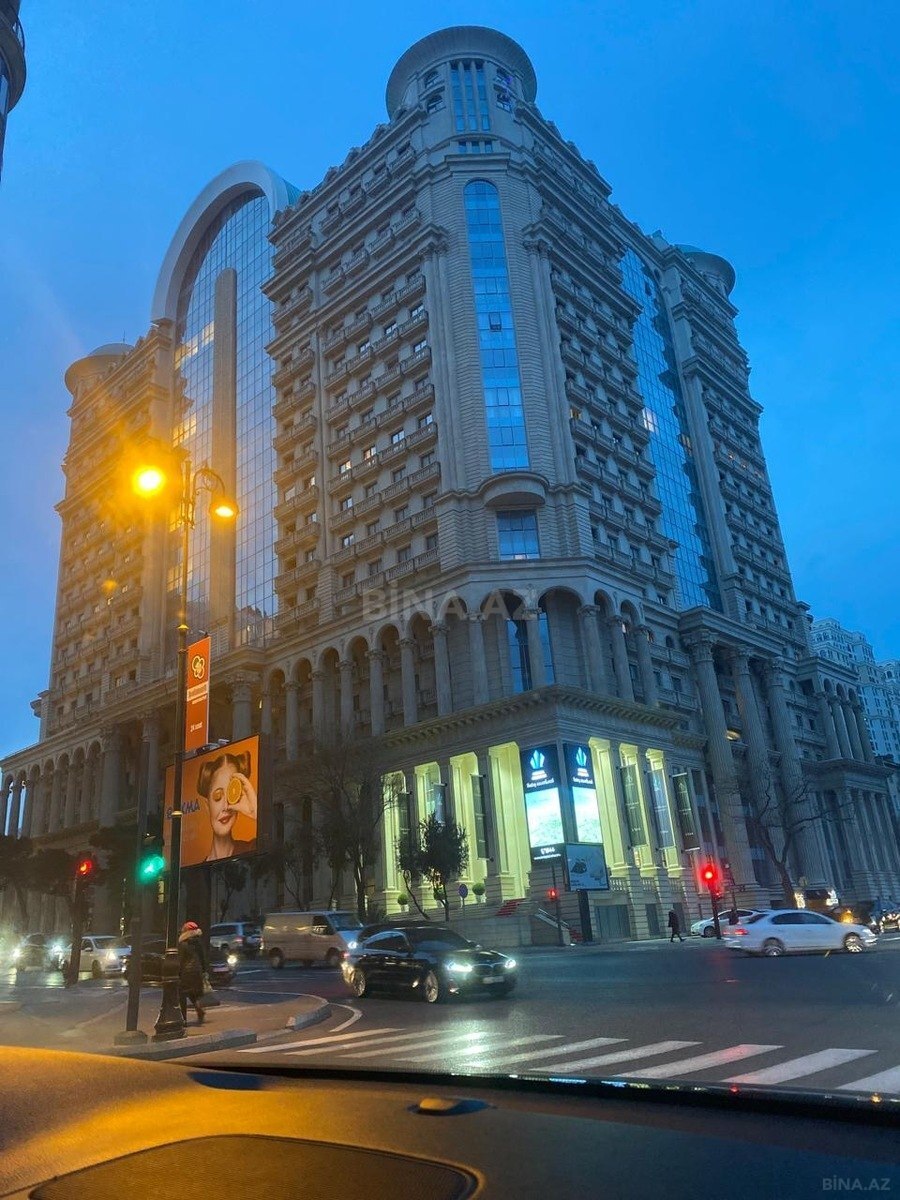 3-комн. новостройка - м. Элмляр Академиясы - 107 м² (1)