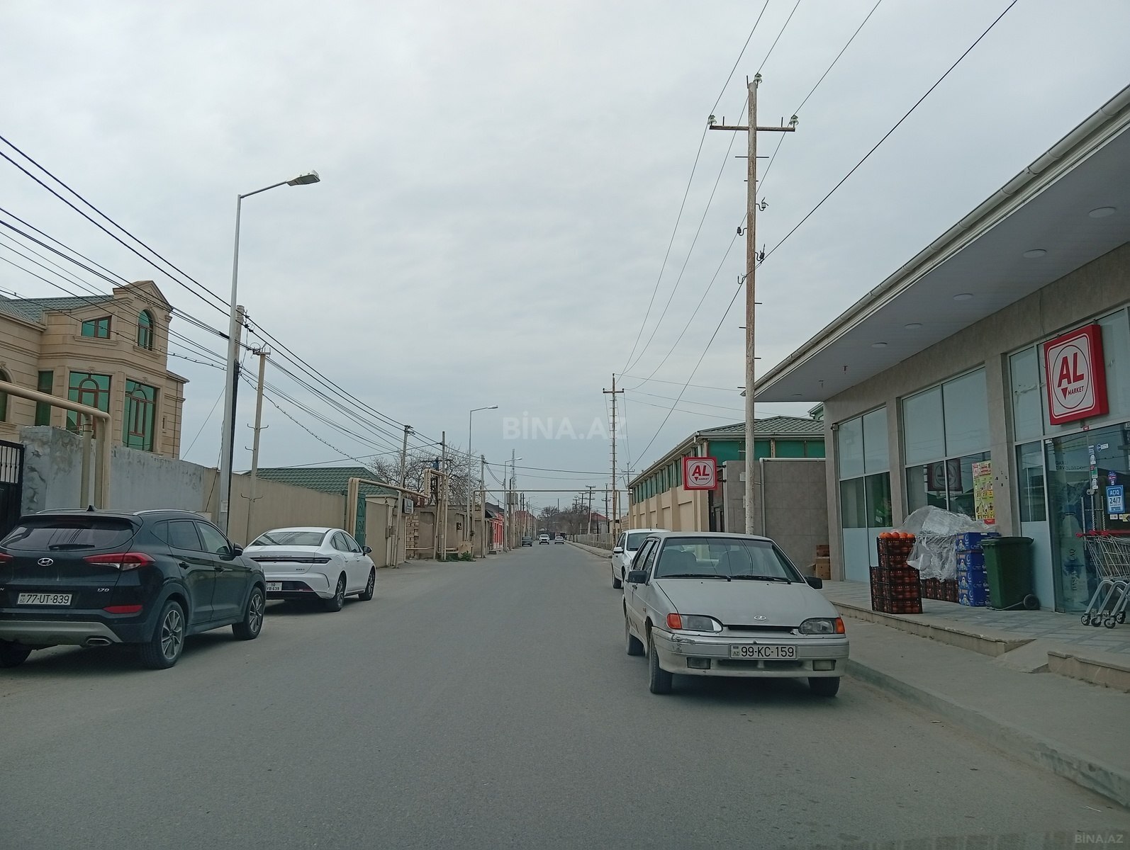 7 otaqlı həyət evi/bağ evi - Binə q. - 300 m² (2)