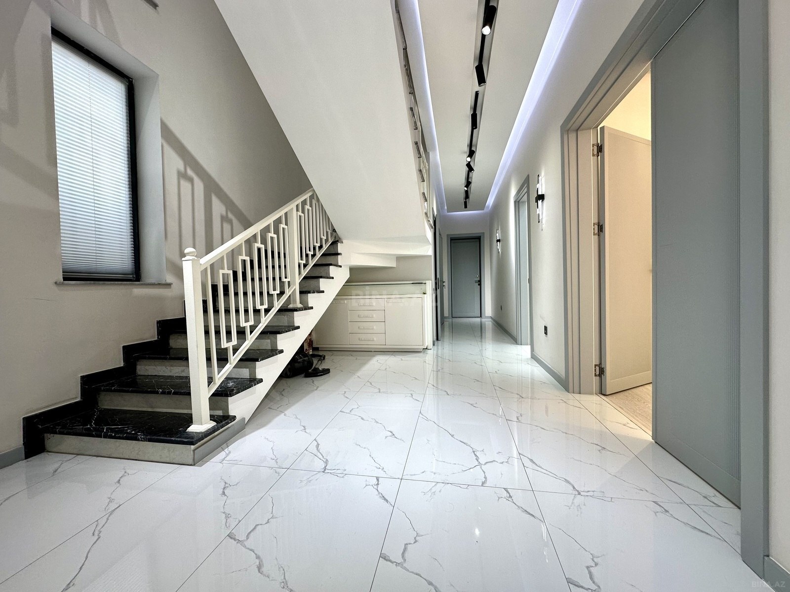 5 otaqlı həyət evi/bağ evi - Sabunçu r. - 200 m² (5)