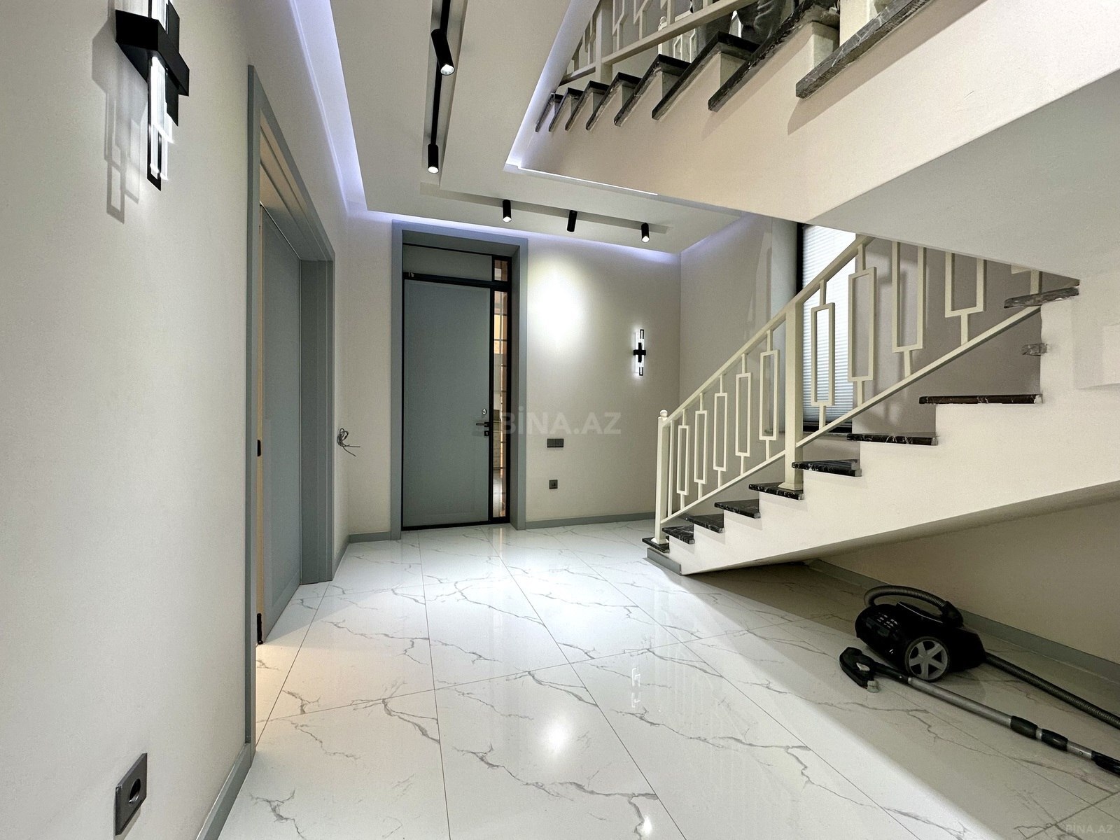 5 otaqlı həyət evi/bağ evi - Sabunçu r. - 200 m² (6)