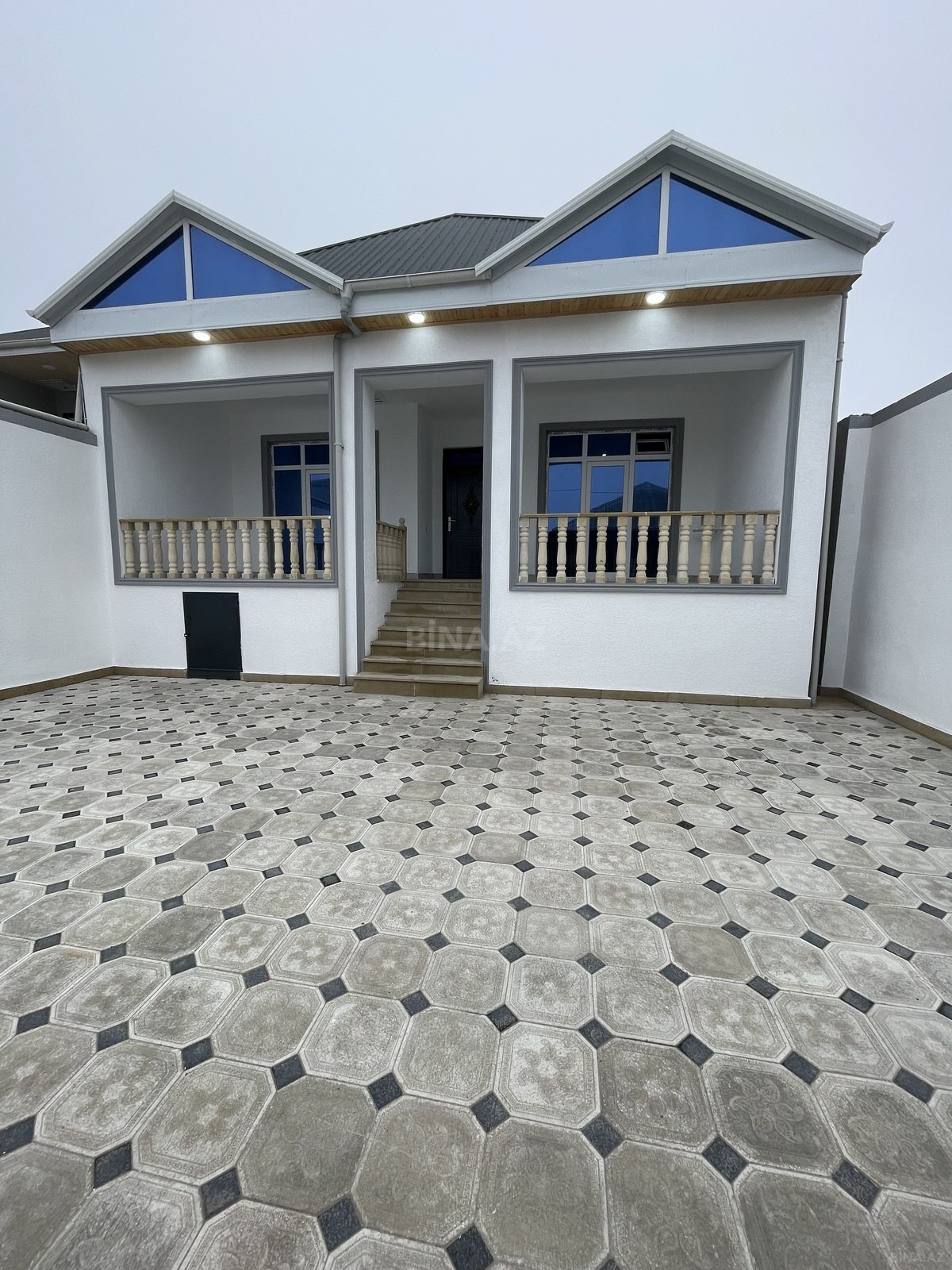 4 otaqlı həyət evi/bağ evi - Hövsan q. - 140 m² (1)