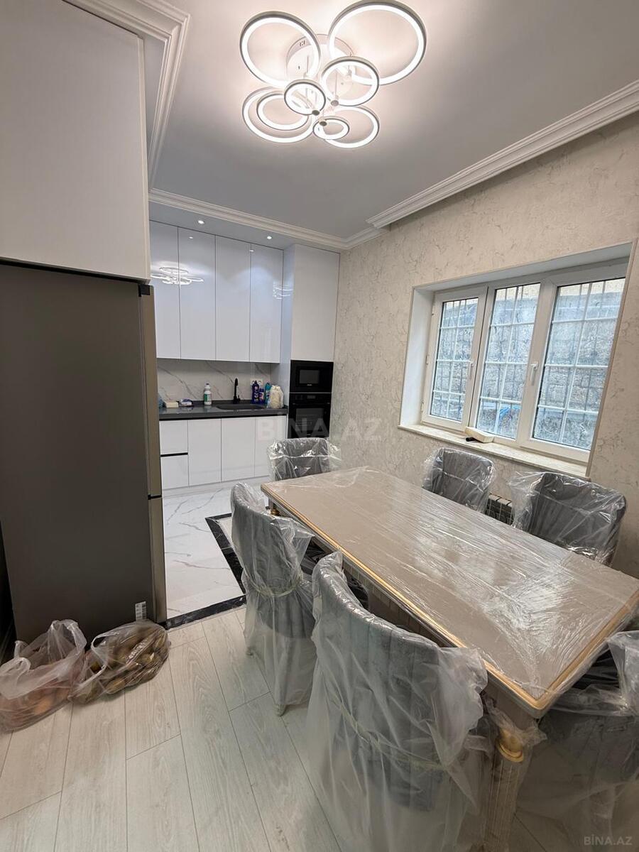 4 otaqlı həyət evi/bağ evi - Hövsan q. - 200 m² (16)