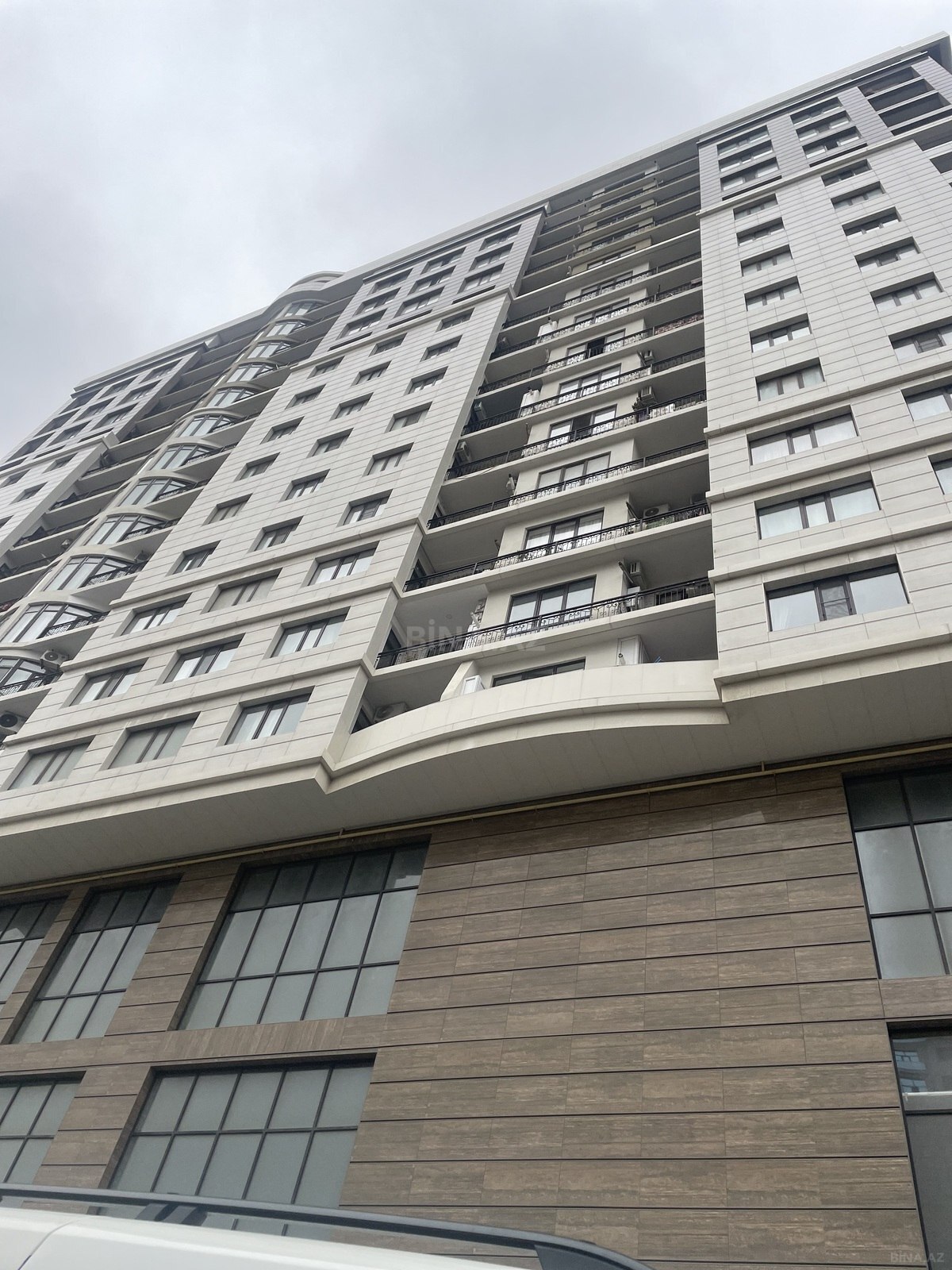 3-комн. новостройка - м. 28 мая - 132.2 м² (1)