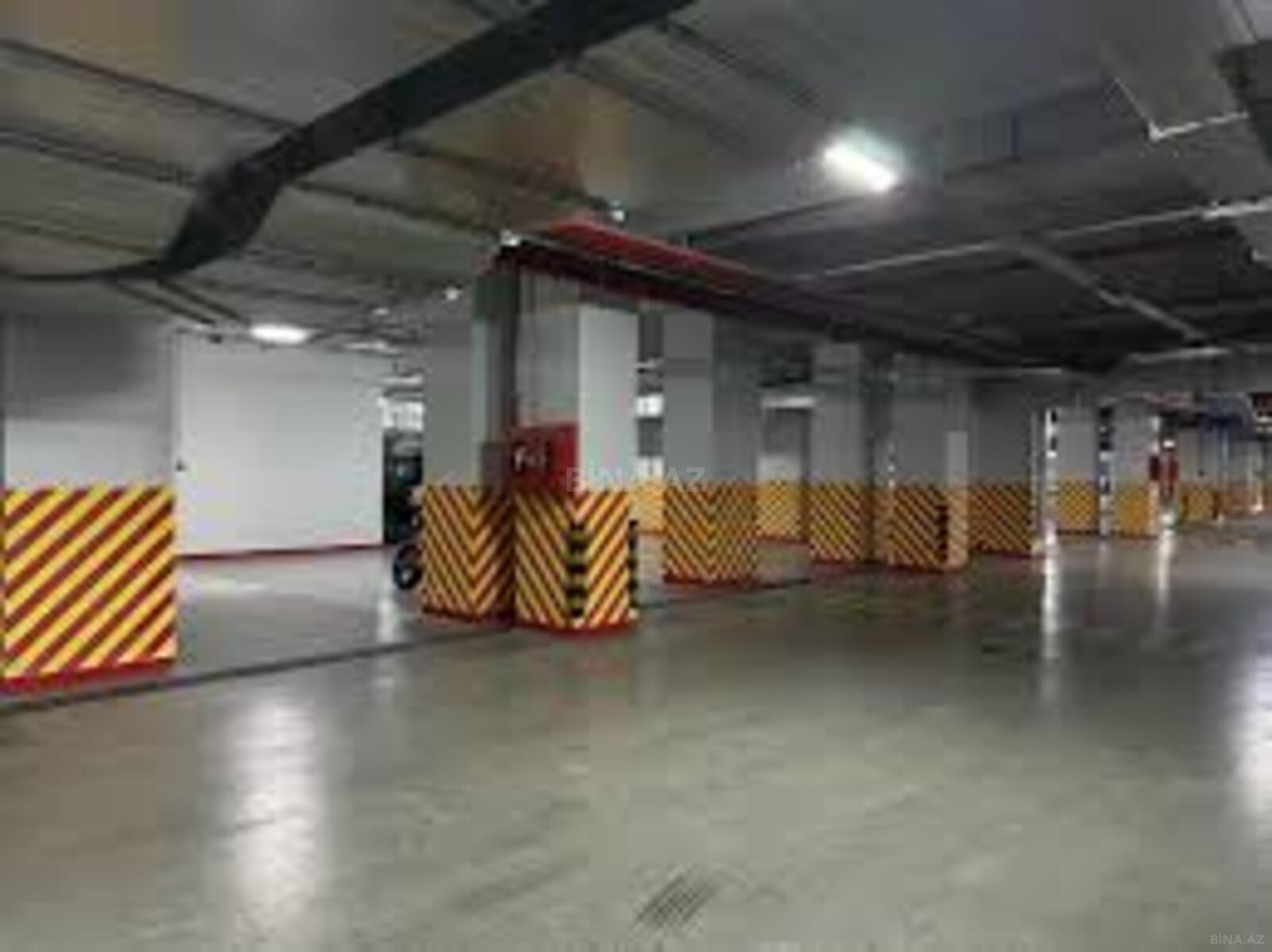 Qaraj - 8 Noyabr m. - 18 m² (1)