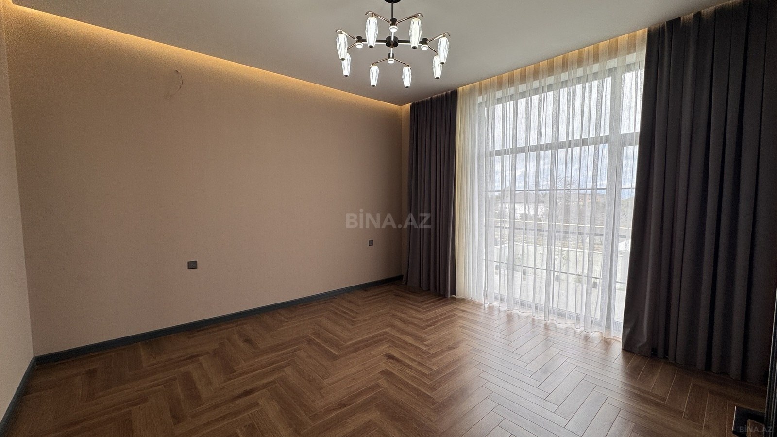 6 otaqlı həyət evi/bağ evi - Şağan q. - 350 m² (28)