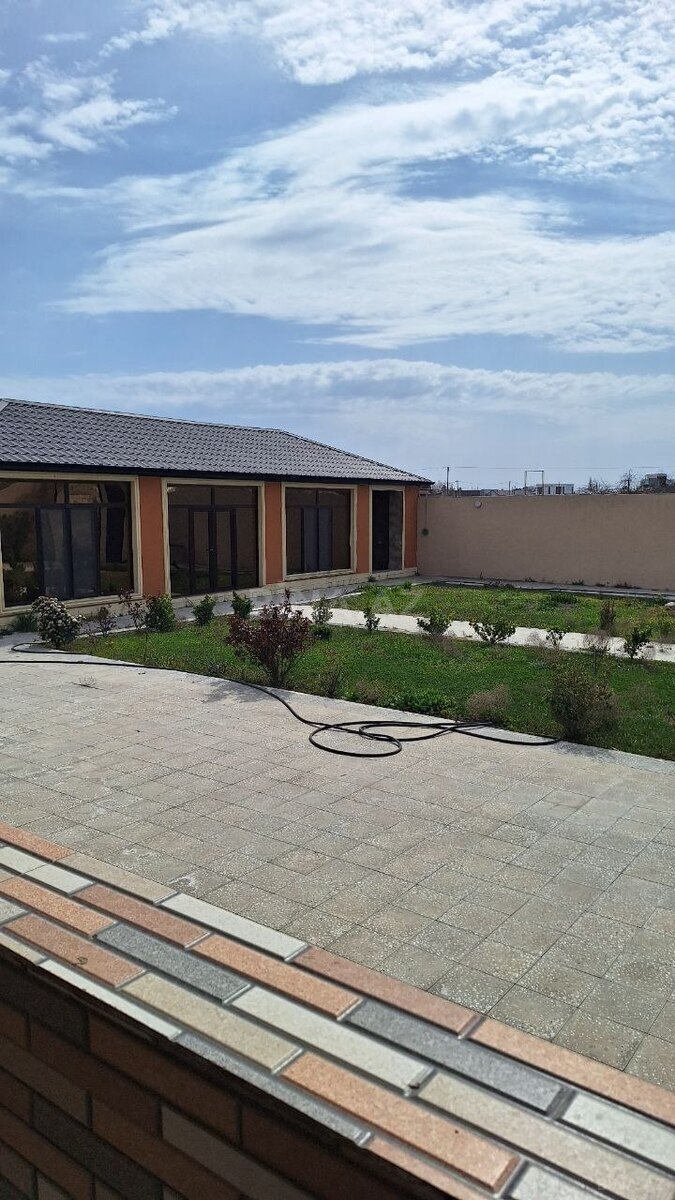 6 otaqlı həyət evi/bağ evi - Nardaran q. - 200 m² (2)