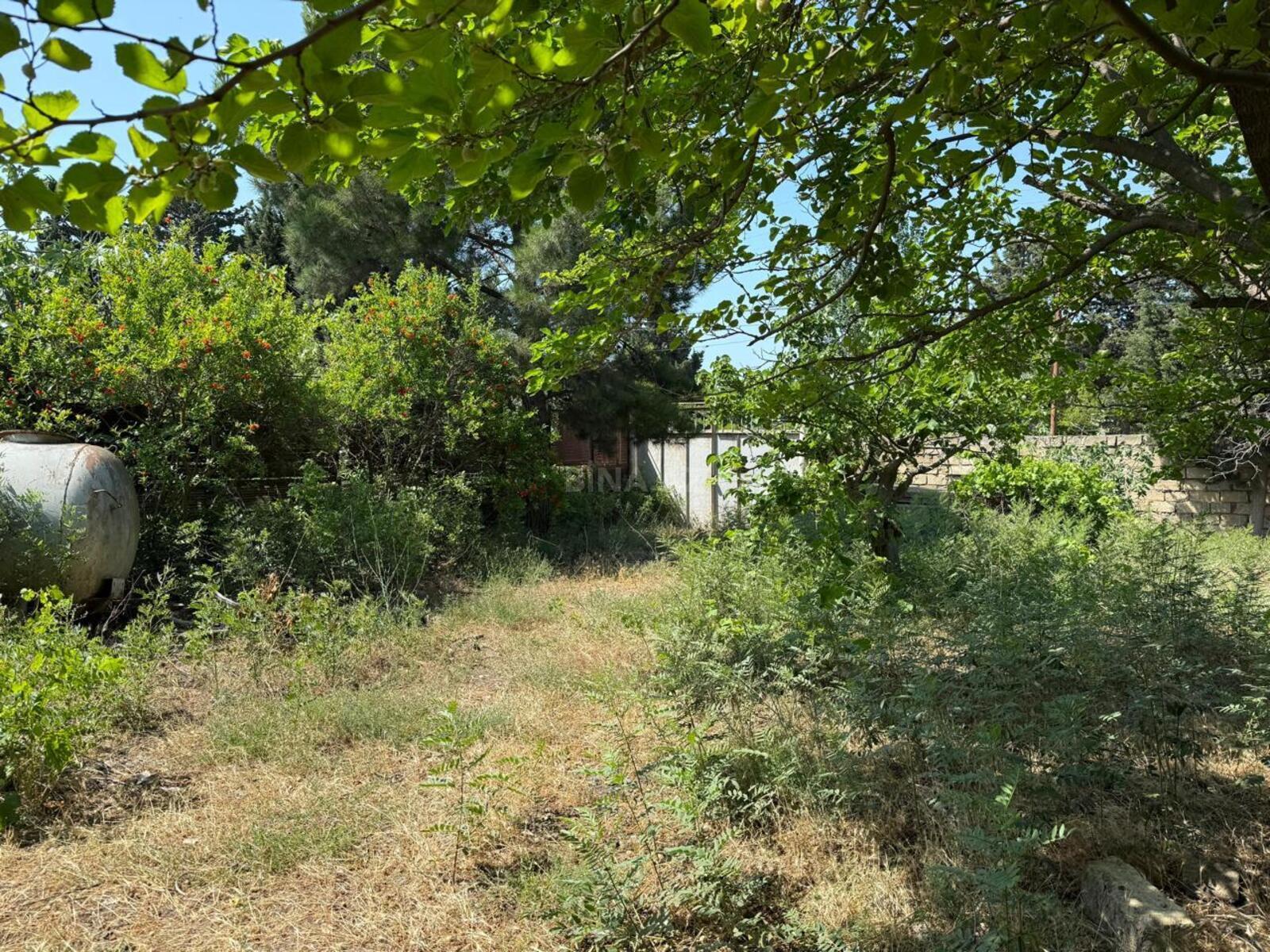 5 otaqlı həyət evi/bağ evi - Novxanı q. - 180 m² (13)