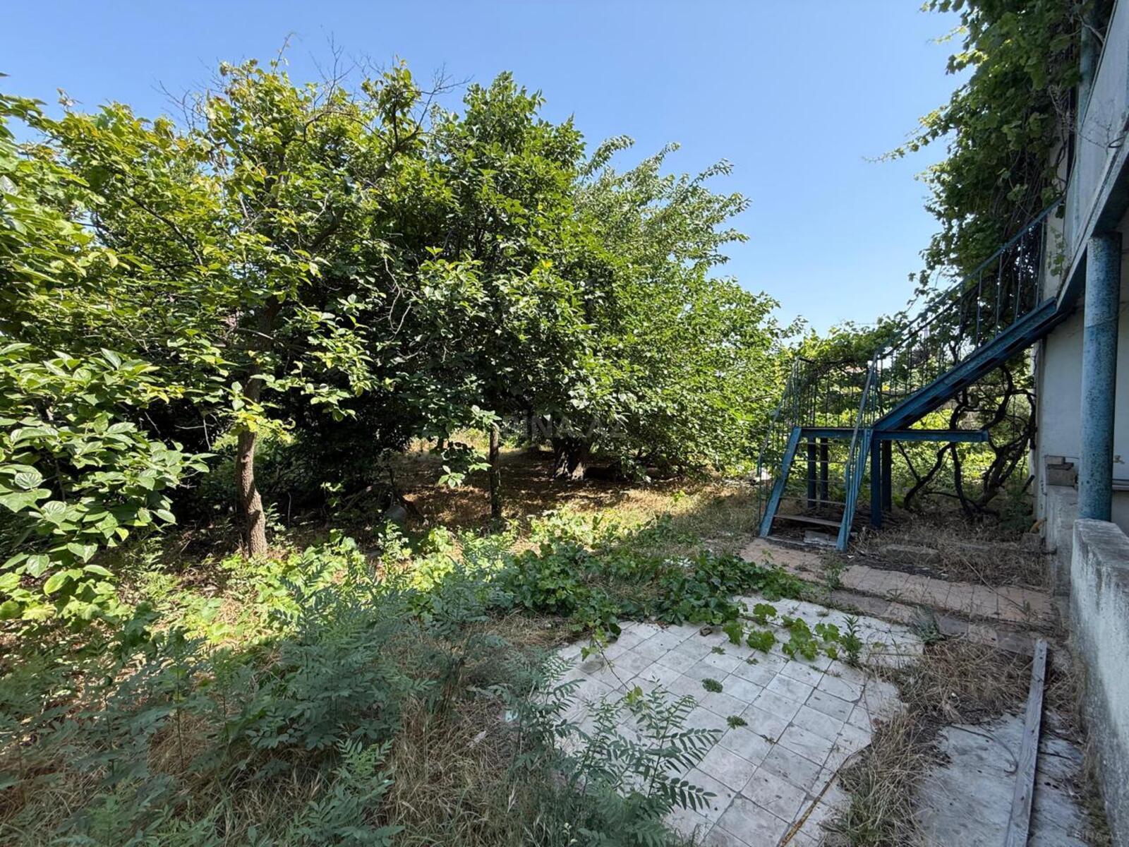 5 otaqlı həyət evi/bağ evi - Novxanı q. - 180 m² (4)