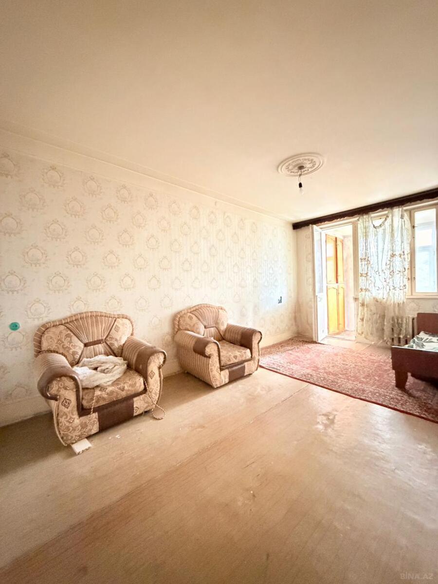 4 otaqlı köhnə tikili - Qaraçuxur q. - 100 m² (1)