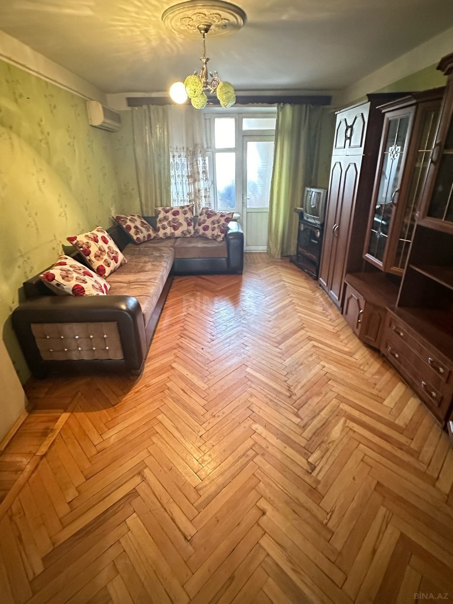 2 otaqlı köhnə tikili - Əhmədli q. - 65 m² (1)