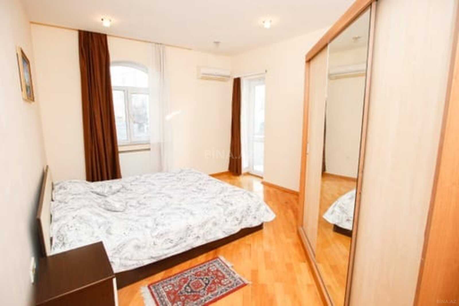 8 otaqlı həyət evi/bağ evi - Badamdar q. - 400 m² (25)