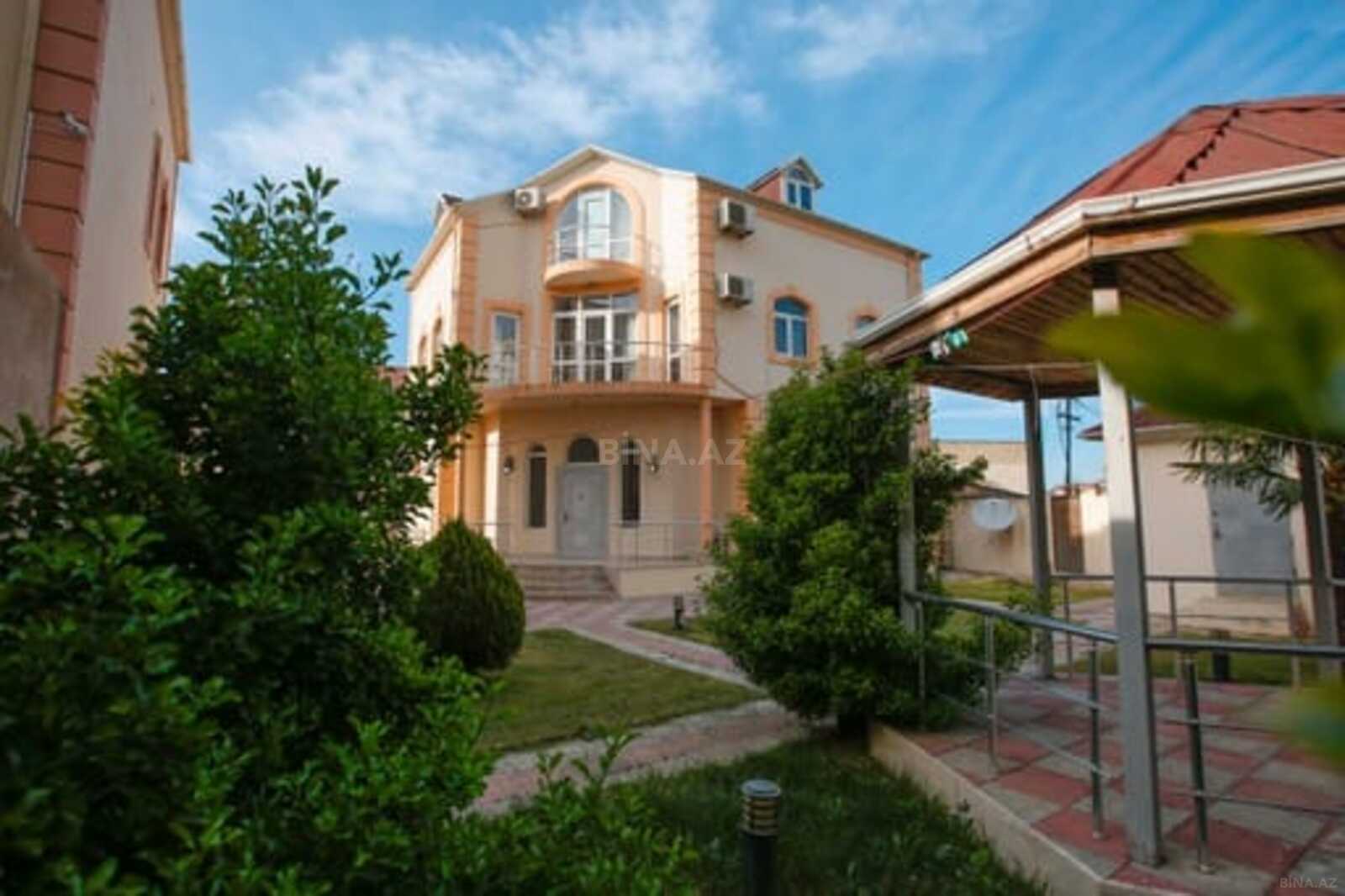 8 otaqlı həyət evi/bağ evi - Badamdar q. - 400 m² (1)