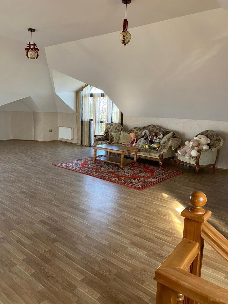 5 otaqlı həyət evi/bağ evi - Novxanı q. - 300 m² (23)