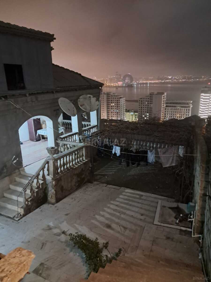 3 otaqlı həyət evi/bağ evi - Bayıl q. - 280 m² (3)