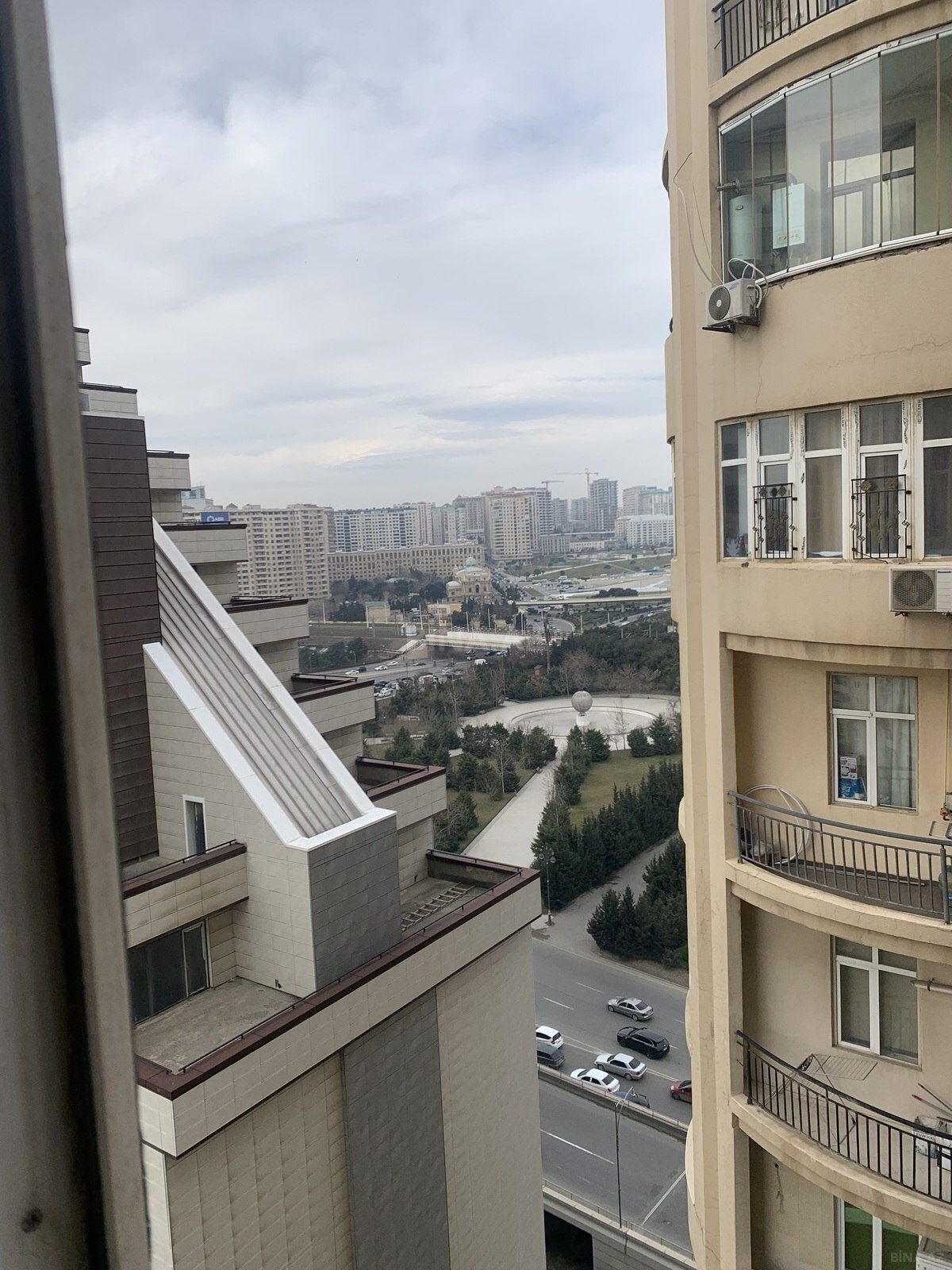 3 otaqlı yeni tikili - Şah İsmayıl Xətai m. - 120 m² (2)