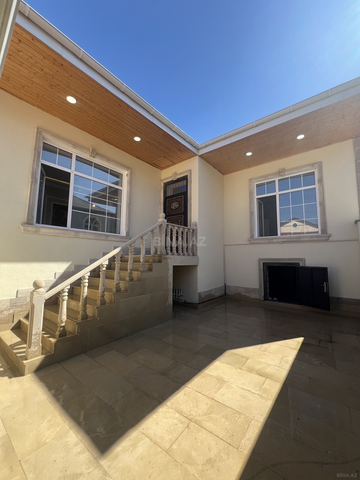 4 otaqlı həyət evi/bağ evi - Binəqədi q. - 110 m² (1)