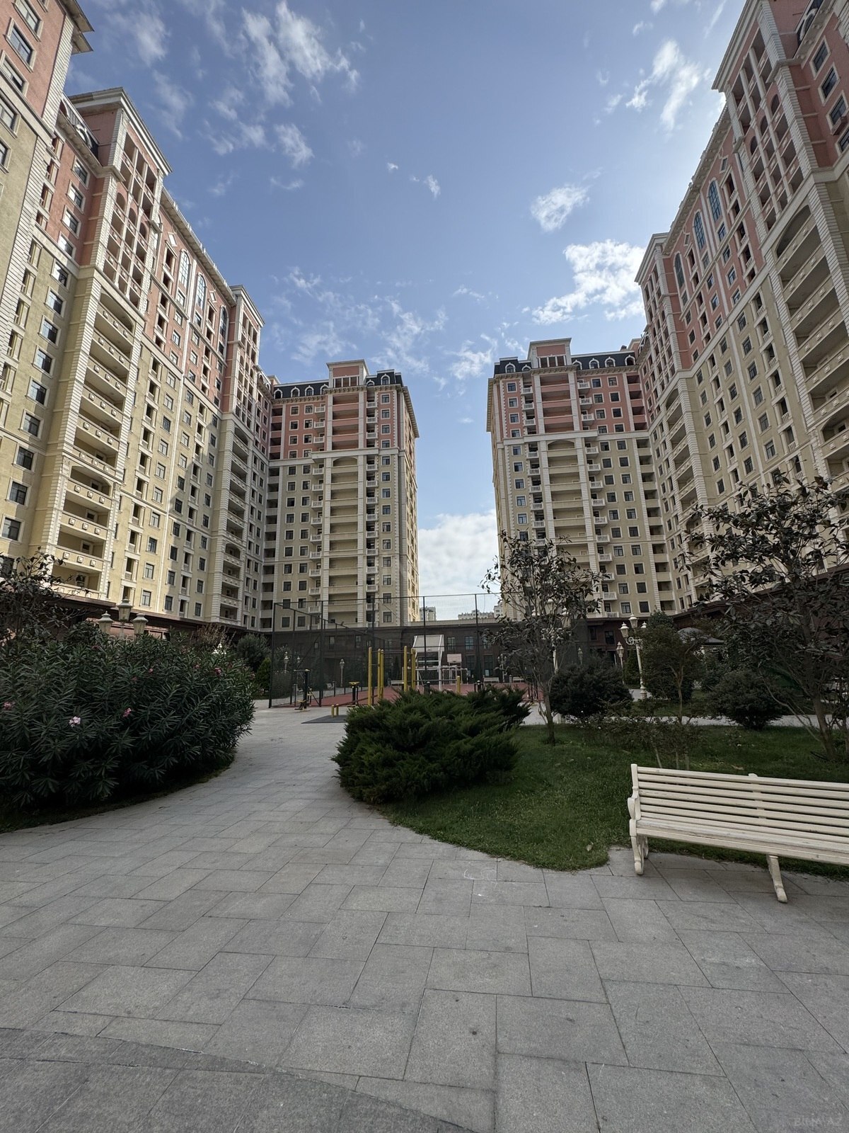 4 otaqlı yeni tikili - Elmlər Akademiyası m. - 185 m² (1)