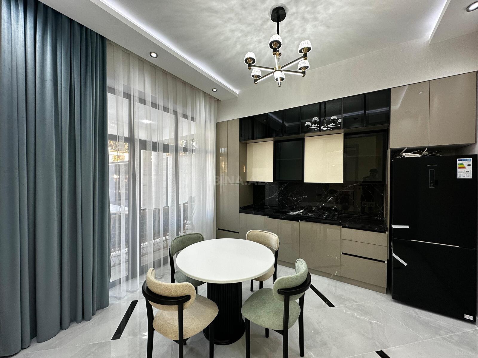 4 otaqlı həyət evi/bağ evi - Mərdəkan q. - 170 m² (12)