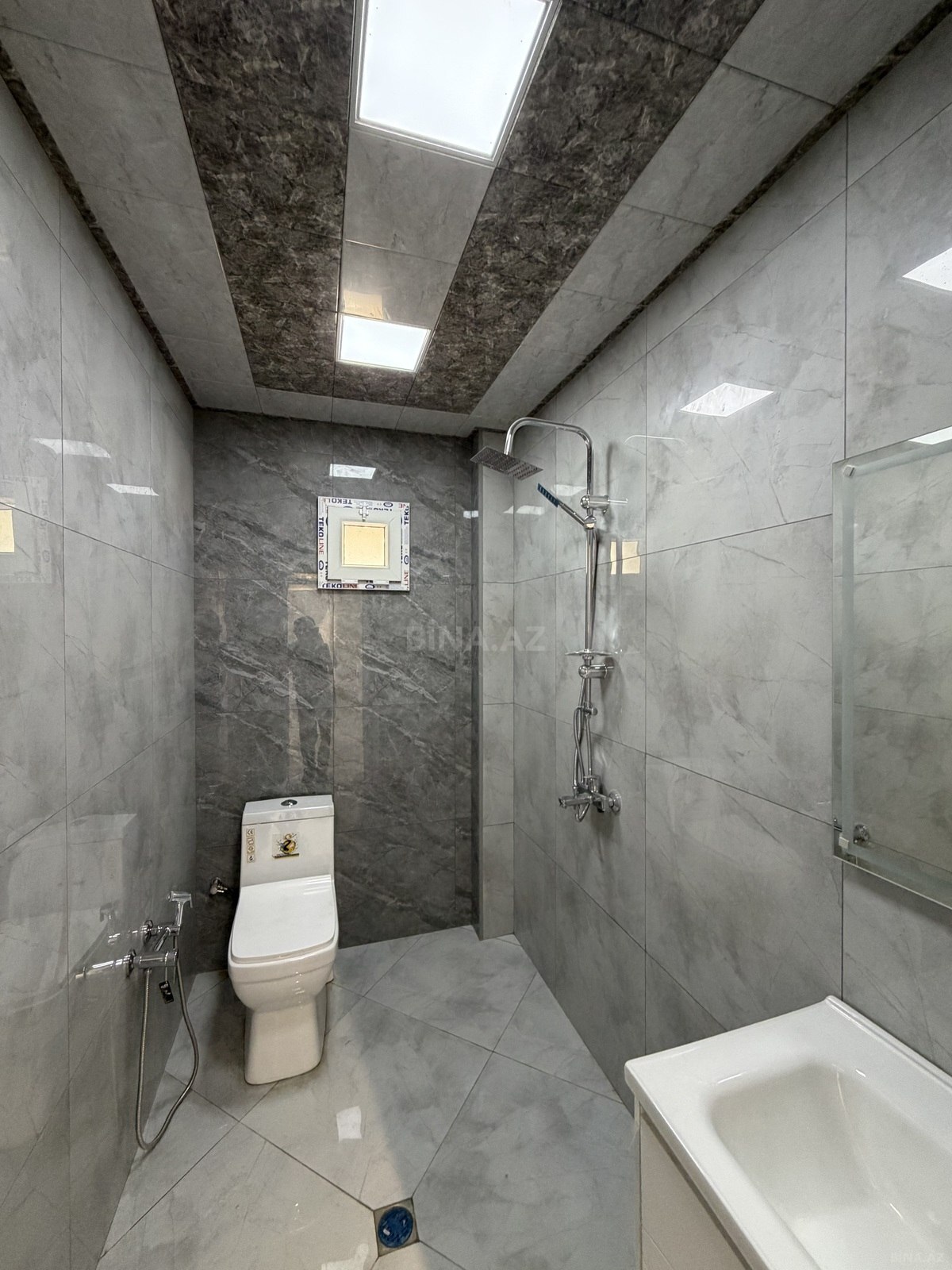 5-комн. дом/дача - пос. Бина - 195 м² (13)